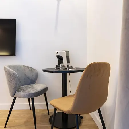 Hotell Gg Spagna Luxury