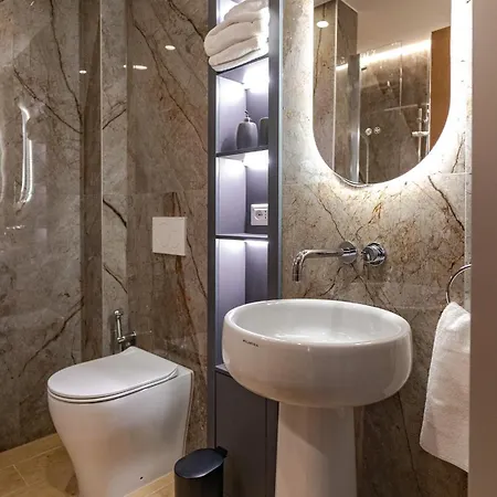 Gg Spagna Luxury Rome