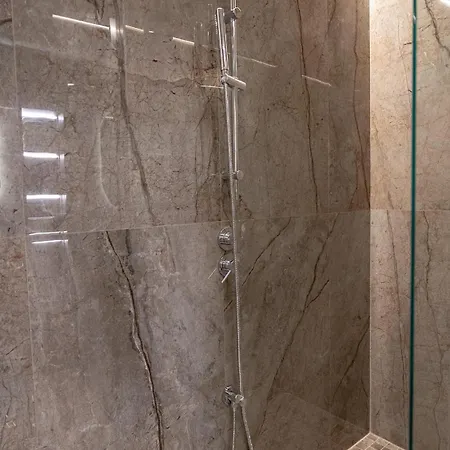 Gg Spagna Luxury 4* Rome