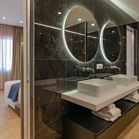 Gg Spagna Luxury 4* Rome